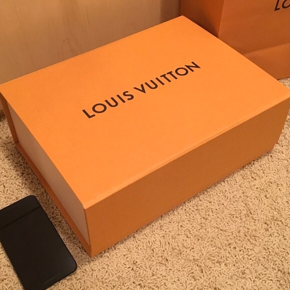 Louis Vuitton Michael backpack - Picture 3 of 6